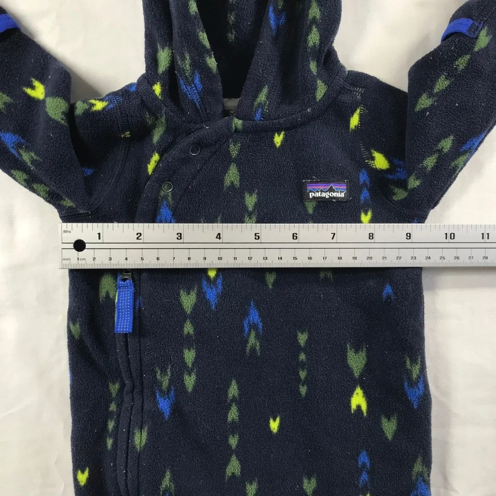Patagonia Synchilla Fleece Bunting Newborn NB Navy Blue Geometric Arrow Hooded